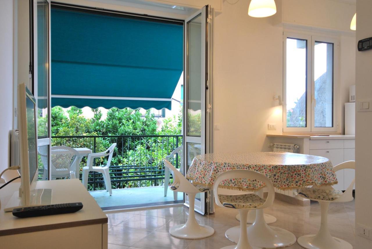 Appartamenti Con Giardino E Posto Auto Per Famiglie Finale Ligure Buitenkant foto