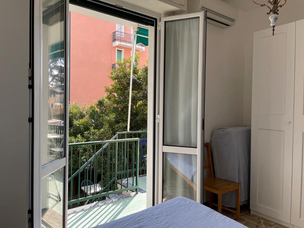 Appartamenti Con Giardino E Posto Auto Per Famiglie Finale Ligure Buitenkant foto